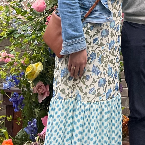 NEW/WORN ONCE TAYLOR GREEN AND BLUE MAXI DRESS! - Size 10 - Picture 2 of 6